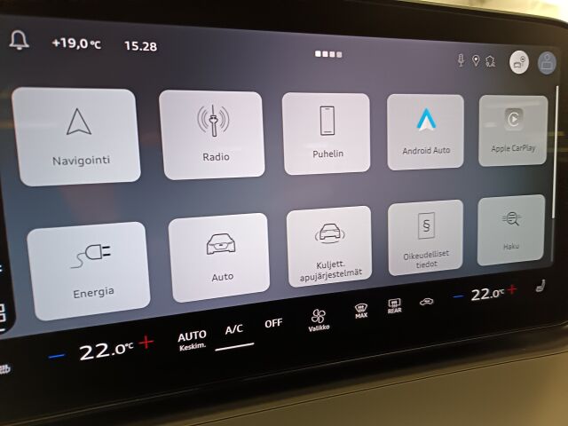 Audi Q3 2026 e-hybrid 200 kW, jatkoturva 3 vuotta / 150.000 km veloituksetta