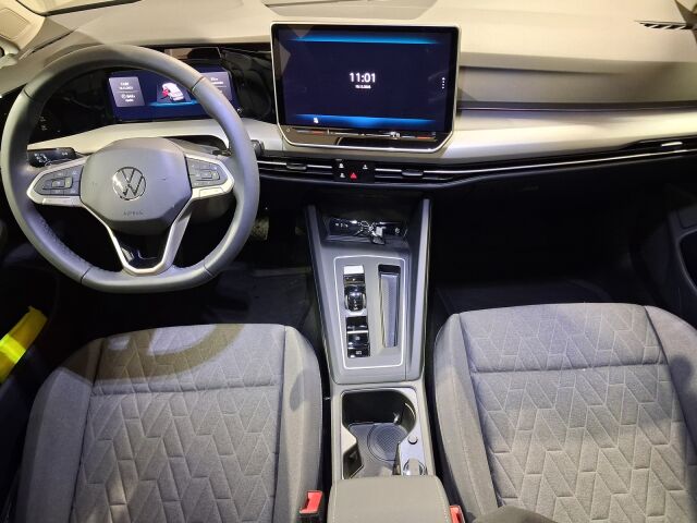 Volkswagen Golf 2026 Variant Comfort Edition 1,5 eTSI 85 kW (MHEV) DSG-automaatti