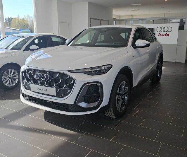 Audi Q5 2025 Sportback e-hybrid quattro 220 kW, HETI TOIMITUKSEEN!
