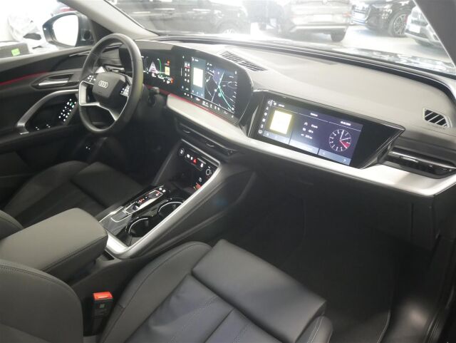 Audi Q5 2025 Sportback e-hybrid quattro 220 kW