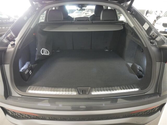 Audi Q5 2025 Sportback e-hybrid quattro 220 kW