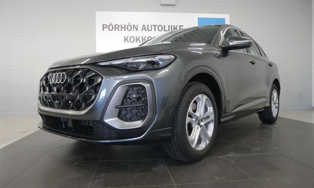 Audi Q5 2025 Sportback e-hybrid quattro 220 kW