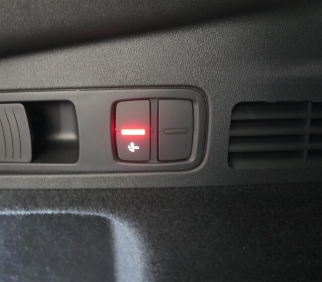 Audi Q5 2025 Sportback e-hybrid quattro 220 kW