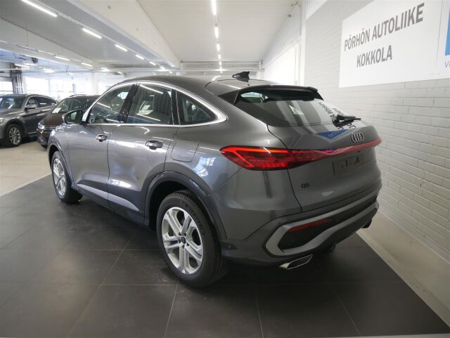 Audi Q5 2025 Sportback e-hybrid quattro 220 kW