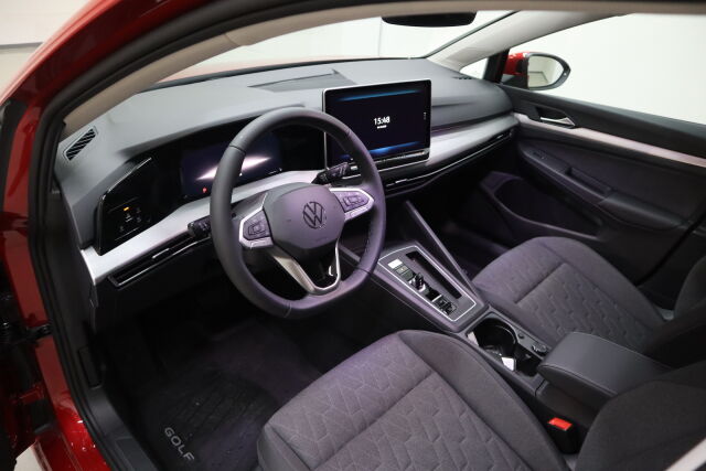 Volkswagen Golf 2025 Variant Comfort Edition 1,5 eTSI 85 kW (MHEV) DSG-automaatti