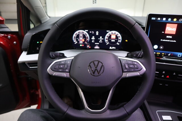 Volkswagen Golf 2025 Variant Comfort Edition 1,5 eTSI 85 kW (MHEV) DSG-automaatti