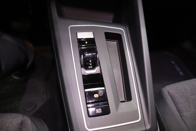 Volkswagen Golf 2025 Variant Comfort Edition 1,5 eTSI 85 kW (MHEV) DSG-automaatti