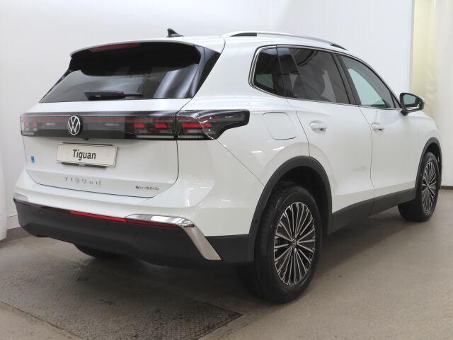Volkswagen Tiguan 2026 Elegance 75-v Juhlamalli eHybrid 150 kW DSG-automaatti