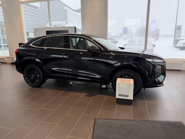 Audi Q3 2026 Sportback e-hybrid 200 kW | Tehdastakuu 5v / 100tkm |