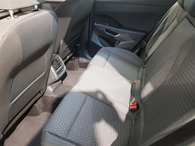 Volkswagen T-Roc 2026 Comfort 1,5 eTSI 85 kW (MHEV) DSG-automaatti