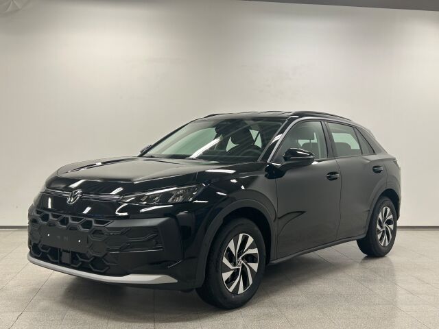 Volkswagen T-Roc 2026 Comfort 1,5 eTSI 85 kW (MHEV) DSG-automaatti talvirenkailla ja lämmittimellä