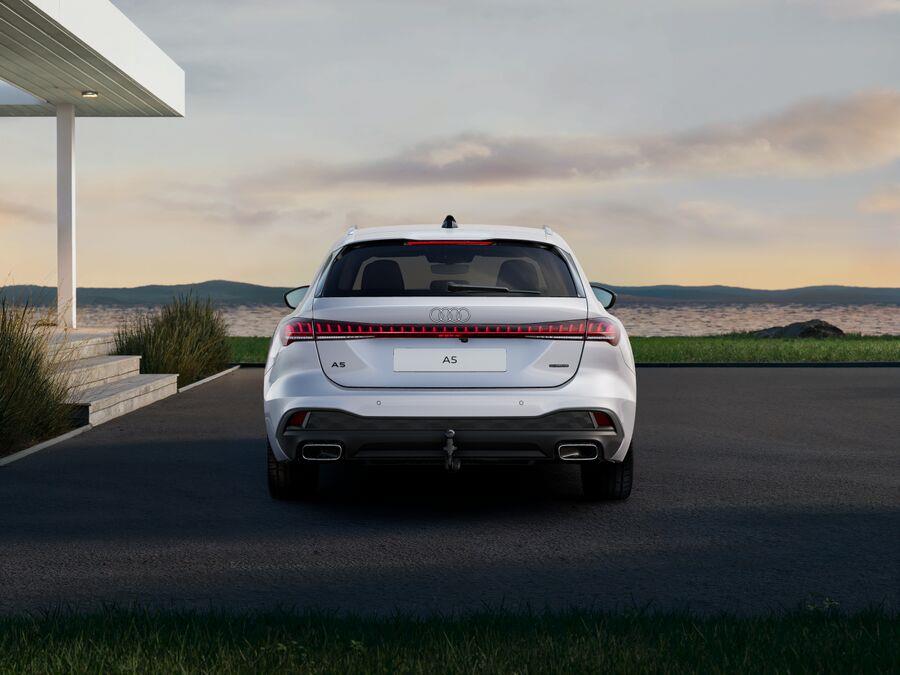 Audi A5 Avant e-hybrid quattro 220 kW 2026, photo 6/11