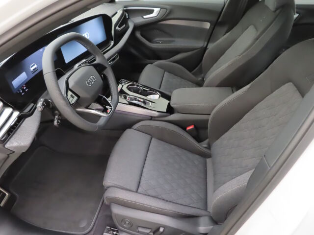 Audi A5 2026 Avant e-hybrid quattro 220 kW