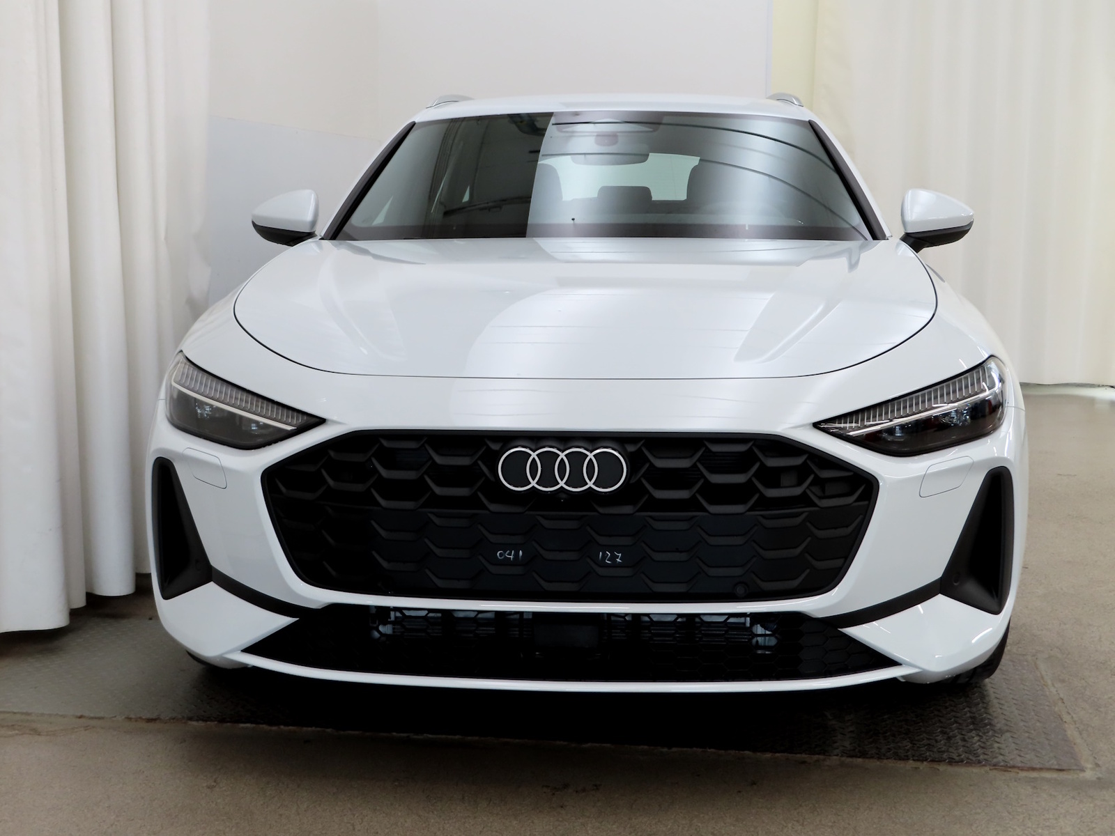 Audi A5 Avant e-hybrid quattro 220 kW 2026, photo 2/9