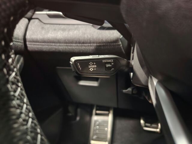 Audi Q6 e-tron 2027 e-tron quattro S line