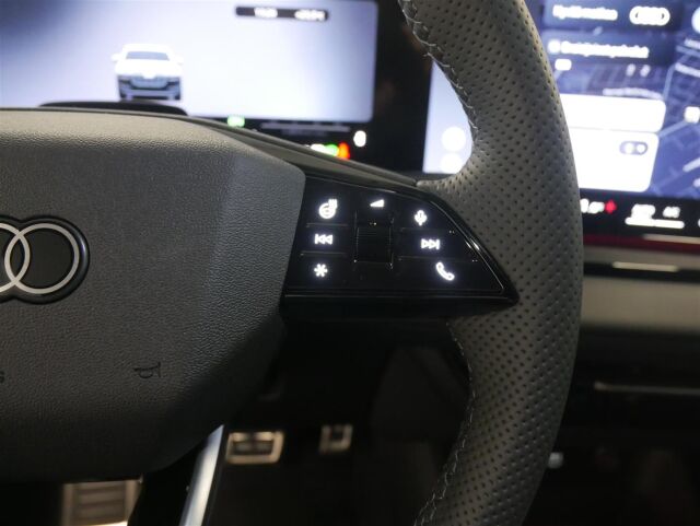 Audi Q6 e-tron 2026 Sportback e-tron quattro S line Plus