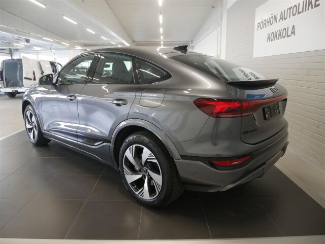 Audi Q6 e-tron 2026 Sportback e-tron quattro S line Plus