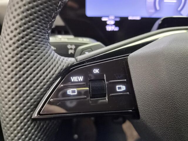 Audi Q6 e-tron 2027 Sportback e-tron quattro S line | LED-valot | Ilmajouset | Vetokoukku | takuu 5v/100tkm |