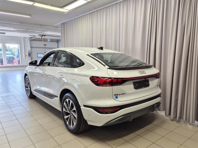 Audi Q6 e-tron 2027 Sportback e-tron quattro S line | LED-valot | Ilmajouset | Vetokoukku | takuu 5v/100tkm |
