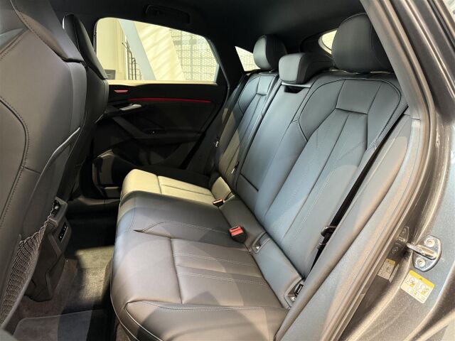 Audi Q6 e-tron 2026 Sportback e-tron quattro S line Plus