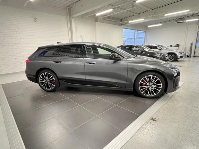 Audi A6 e-tron 2026 Avant quattro S line