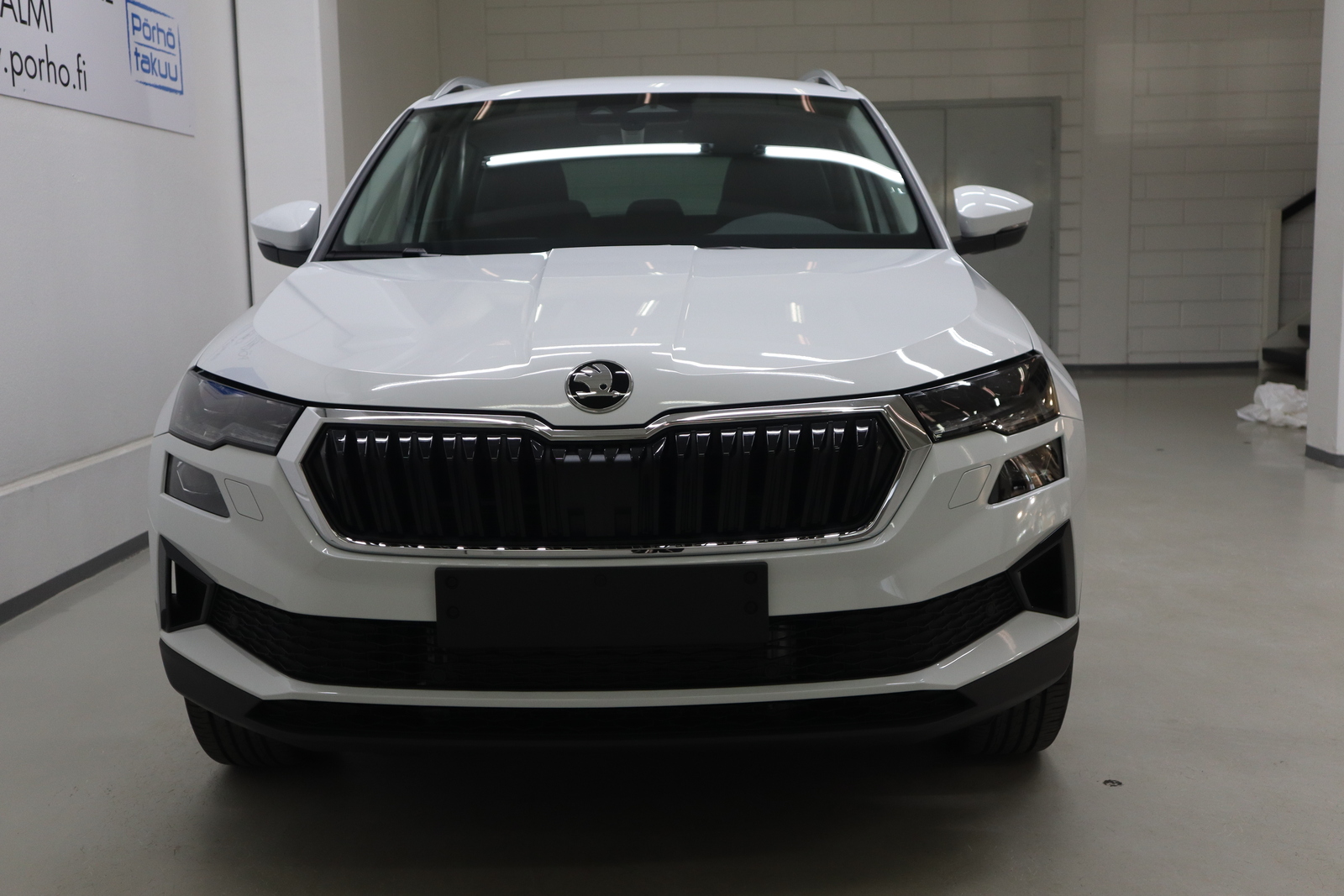 Skoda Karoq 1.5 TSI Style DSG Autom. 2026, photo 2/15