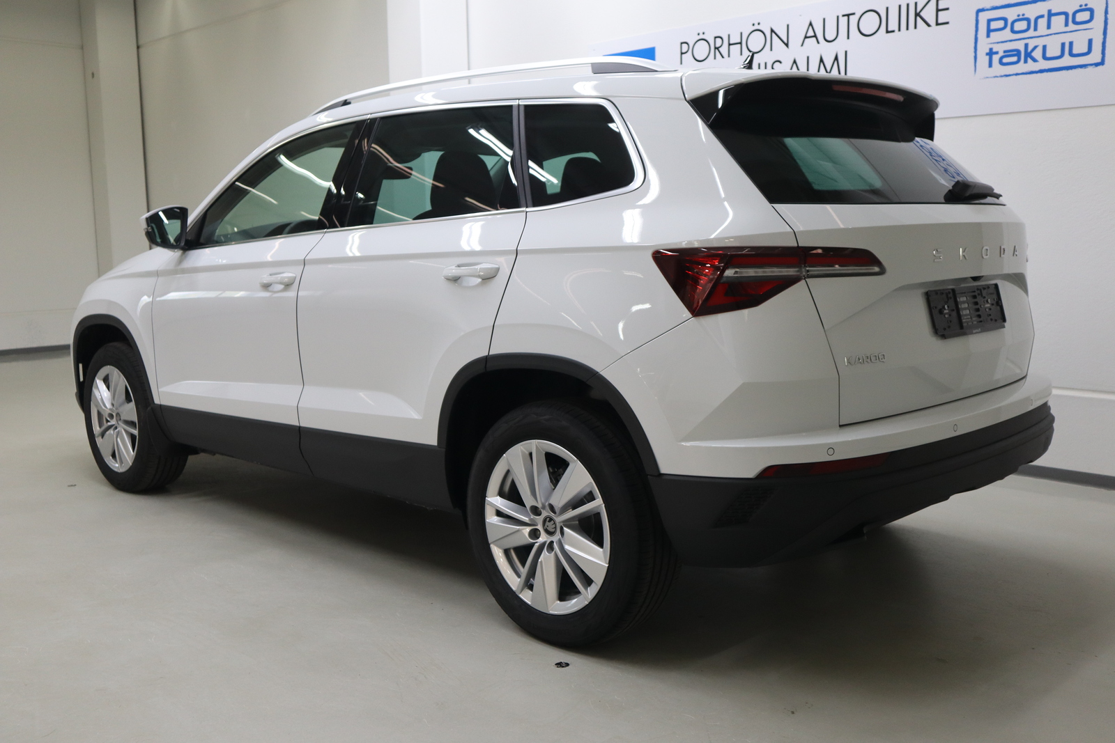 Skoda Karoq 1.5 TSI Style DSG Autom. 2026, photo 3/15