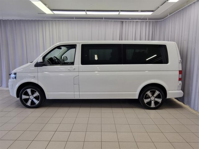 VOLKSWAGEN Caravelle 2013 Comfortline pitkä 2,0 TDI 103 kW 4Motion 3200 kg / 9-Paikkainen / Webasto / Koukku