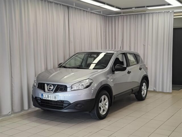 NISSAN Qashqai 2013 1,6L Stop / Start System Visia 2WD 5M/T Select