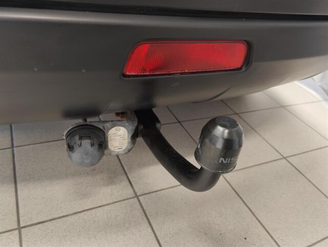 NISSAN Qashqai 2013 1,6L Stop / Start System Visia 2WD 5M/T Select