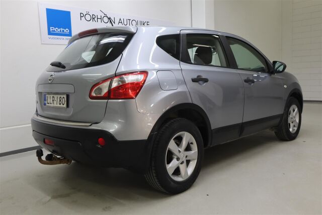 NISSAN Qashqai 2012 1,6L Stop / Start System Select Edition 2WD