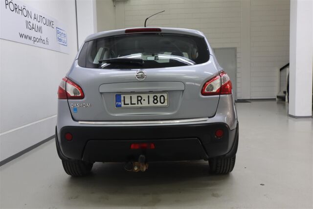 NISSAN Qashqai 2012 1,6L Stop / Start System Select Edition 2WD