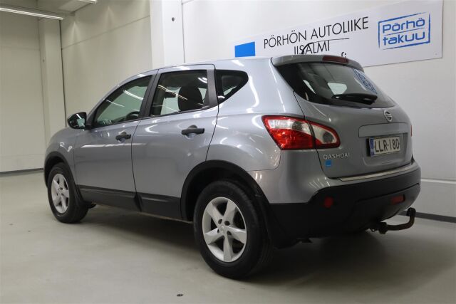 NISSAN Qashqai 2012 1,6L Stop / Start System Select Edition 2WD