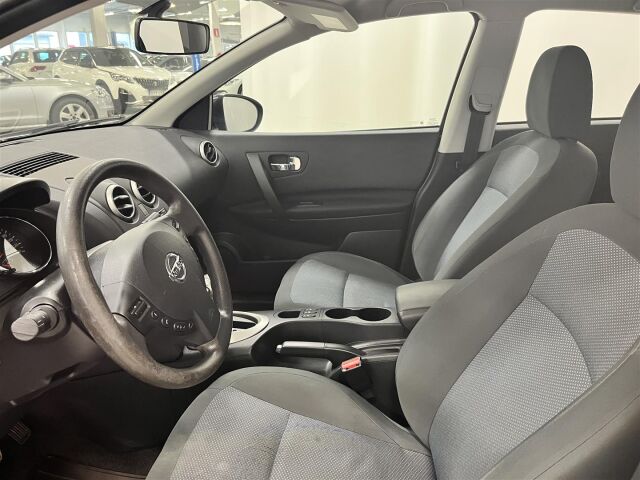 NISSAN Qashqai 2013 1,6L Visia 2WD CVT Cruise