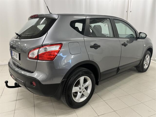 NISSAN Qashqai 2013 1,6L Visia 2WD CVT Cruise