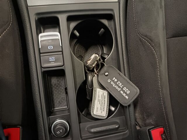 VOLKSWAGEN Golf 2015 Variant Alltrack 2,0 TDI 135 kW (184 hv) BlueMotion Technology 4MOTION DSG-aut