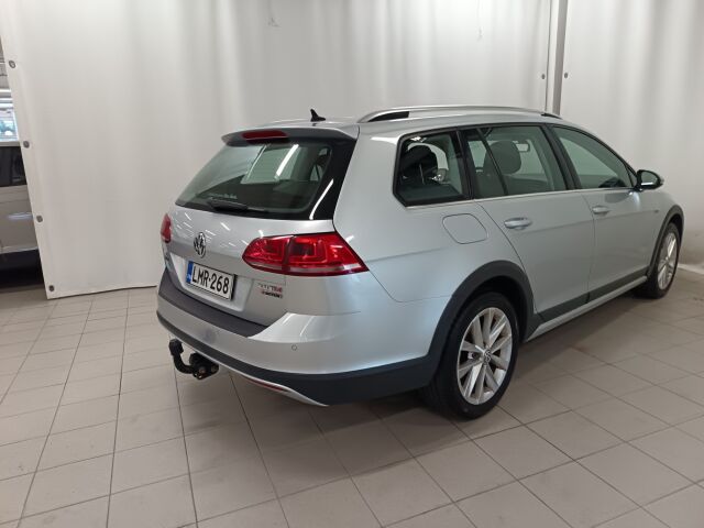 VOLKSWAGEN Golf 2015 Variant Alltrack 2,0 TDI 135 kW (184 hv) BlueMotion Technology 4MOTION DSG-aut