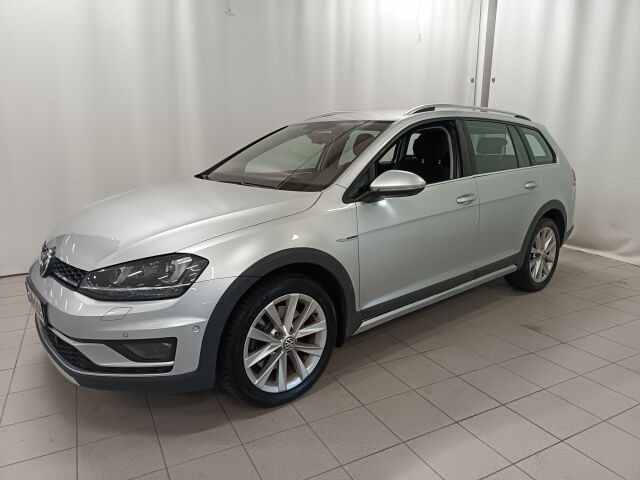 VOLKSWAGEN Golf 2015 Variant Alltrack 2,0 TDI 135 kW (184 hv) BlueMotion Technology 4MOTION DSG-aut