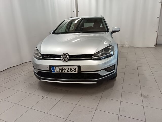 VOLKSWAGEN Golf 2015 Variant Alltrack 2,0 TDI 135 kW (184 hv) BlueMotion Technology 4MOTION DSG-aut
