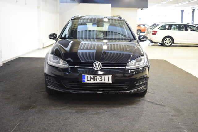 VOLKSWAGEN Golf 2015 Variant Comfortline 1,4 TSI 92 kW (125 hv)
