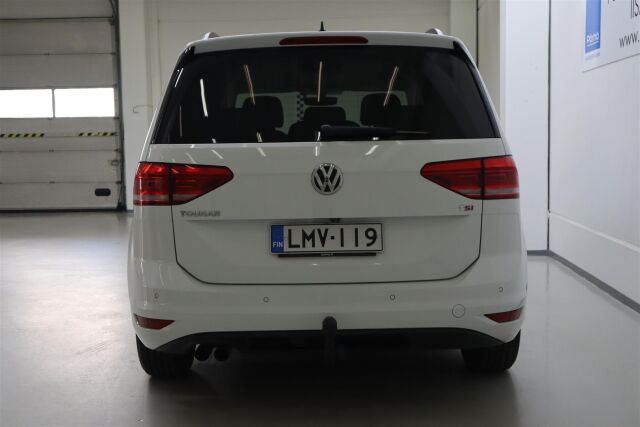VOLKSWAGEN Touran 2016 Comfortline 1,4 TSI 110 kW (150 hv) DSG-automaatti