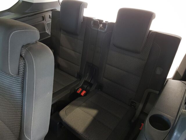 VOLKSWAGEN Touran 2016 Comfortline 1,4 TSI 110 kW (150 hv) DSG-automaatti *7p / Navi / Led-ajovalot / Webasto*