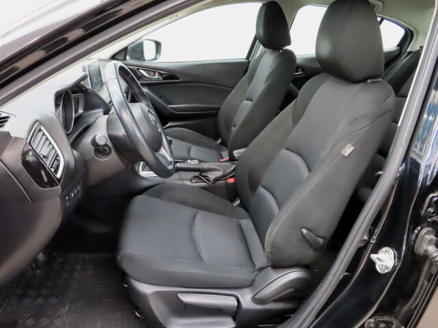 Mazda Mazda3 2017 Sedan 2,0 (120) SKYACTIV-G Premium 6MT 4ov