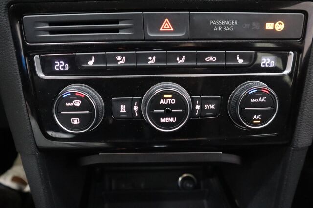 VOLKSWAGEN Golf Sportsvan 2016 Allstar 1,2 TSI 81 kW (110 hv) DSG-automaatti