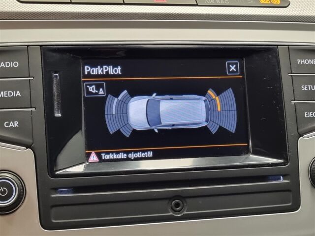 VOLKSWAGEN Passat 2016 Variant Comfortline 1,6 TDI 88 kW (120 hv) DSG * Vetokoukku, Moottorinlämmitin, Pysäköintitutka *