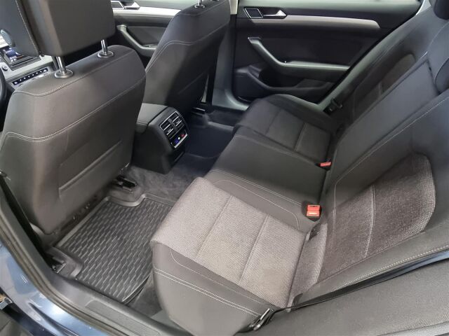 VOLKSWAGEN Passat 2016 Variant Comfortline 1,6 TDI 88 kW (120 hv) DSG * Vetokoukku, Moottorinlämmitin, Pysäköintitutka *
