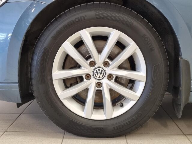 VOLKSWAGEN Passat 2016 Variant Comfortline 1,6 TDI 88 kW (120 hv) DSG * Vetokoukku, Moottorinlämmitin, Pysäköintitutka *
