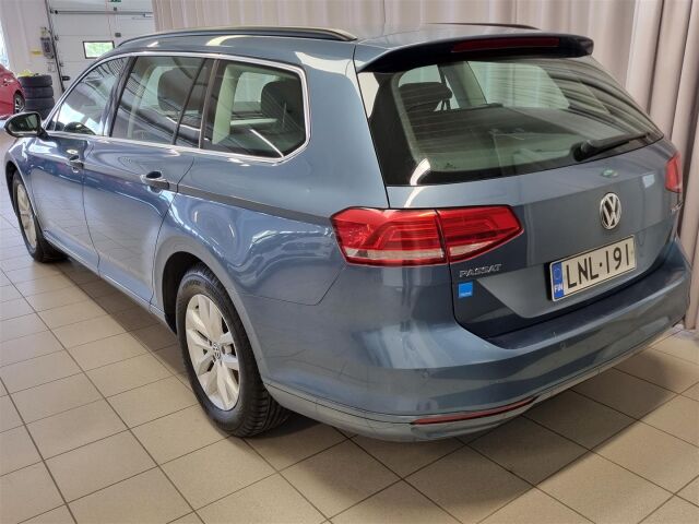 VOLKSWAGEN Passat 2016 Variant Comfortline 1,6 TDI 88 kW (120 hv) DSG * Vetokoukku, Moottorinlämmitin, Pysäköintitutka *