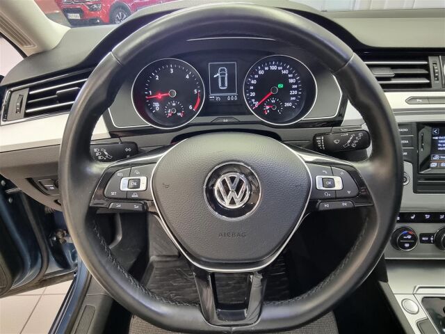 VOLKSWAGEN Passat 2016 Variant Comfortline 1,6 TDI 88 kW (120 hv) DSG * Vetokoukku, Moottorinlämmitin, Pysäköintitutka *