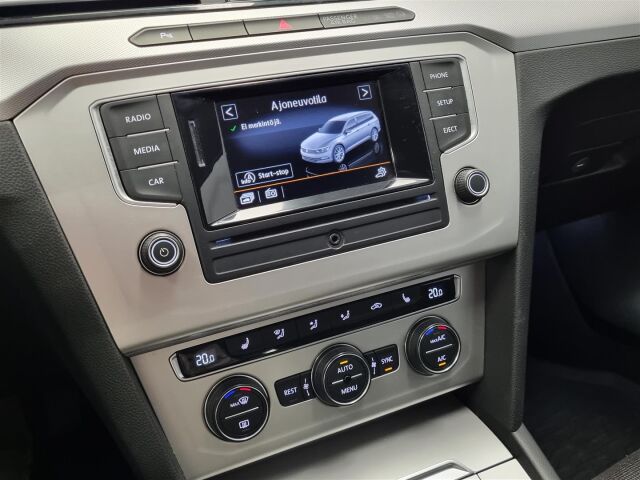 VOLKSWAGEN Passat 2016 Variant Comfortline 1,6 TDI 88 kW (120 hv) DSG * Vetokoukku, Moottorinlämmitin, Pysäköintitutka *